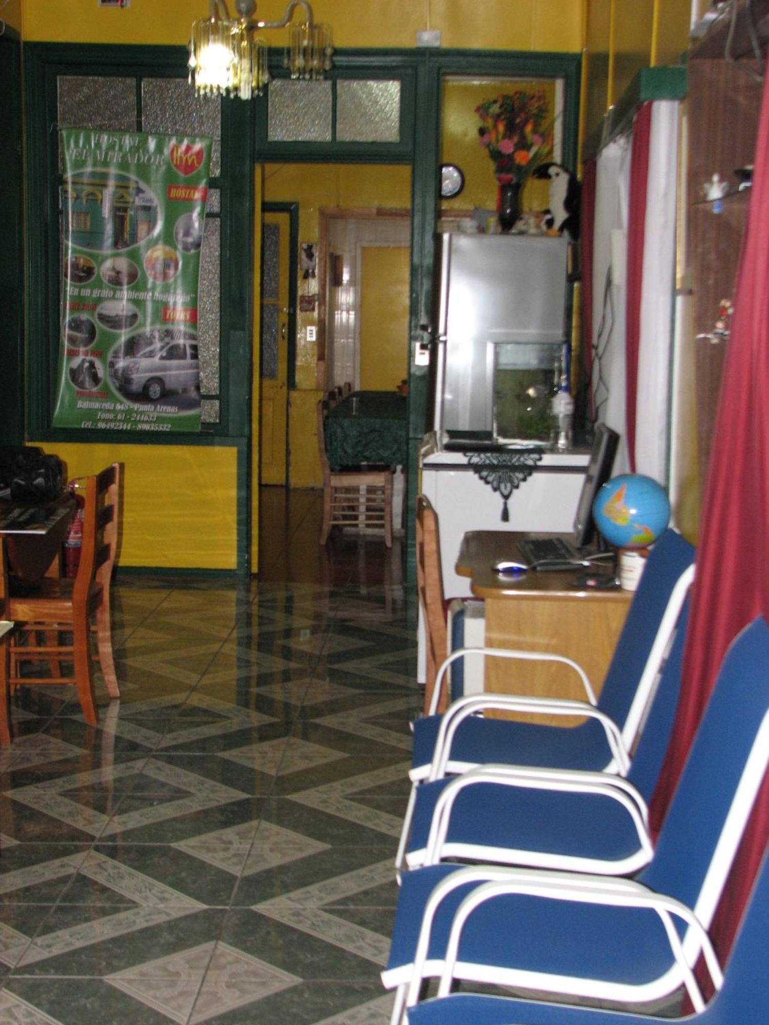 Hostal El Mirador Punta Arenas Zewnętrze zdjęcie